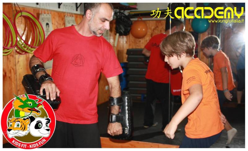 Kung Fu Caserta Academy IMAA Italia www.kungfuitalia.it wing tjun chun bambini palestra ving tsun difesa personale sport da combattimento sifu salvatore mezzone (56)